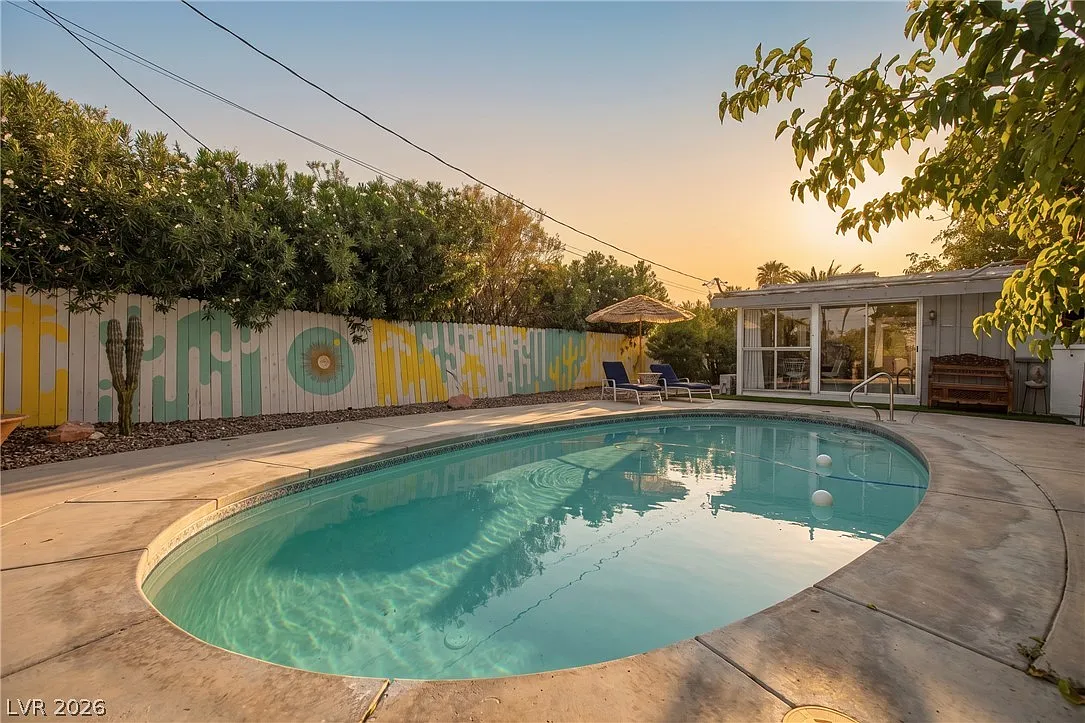 4 bed, 3.5 bath, 1958 sqft, $5,000 — Photo 3