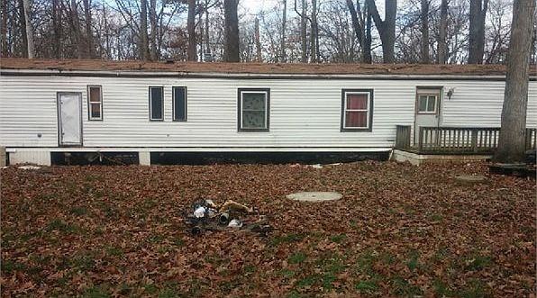 1st image of 10615 Lakewood Dr