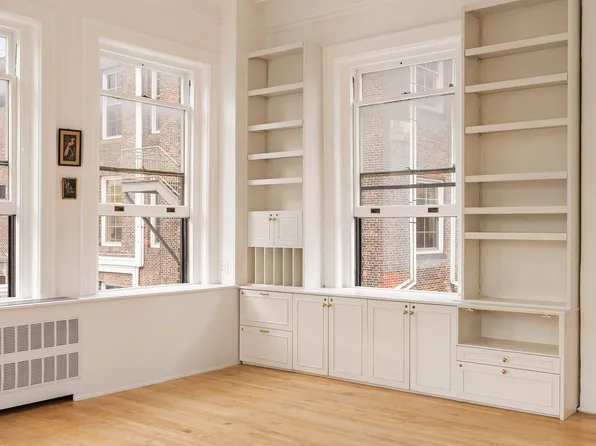 874 Broadway image 13 of 21