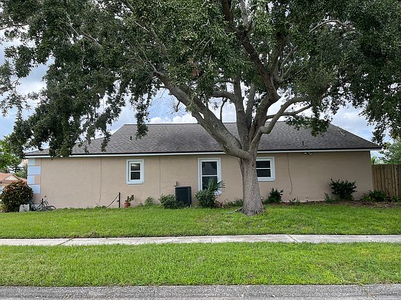 2nd image of 2967 Woolridge Dr