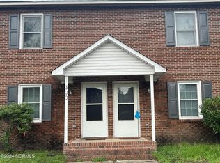 300 Kristin Dr, Greenville, NC 27834