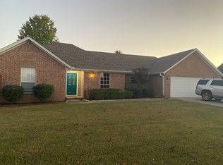 3002 Canterbury, Paragould, AR 72450