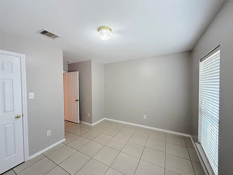 12818 Magenta Oaks Dr — Photo 15