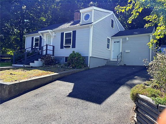 2nd image of 10 Harris Ave