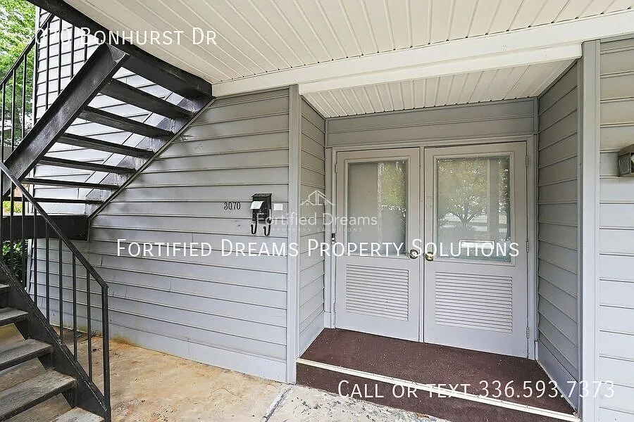 3070 Bonhurst Dr