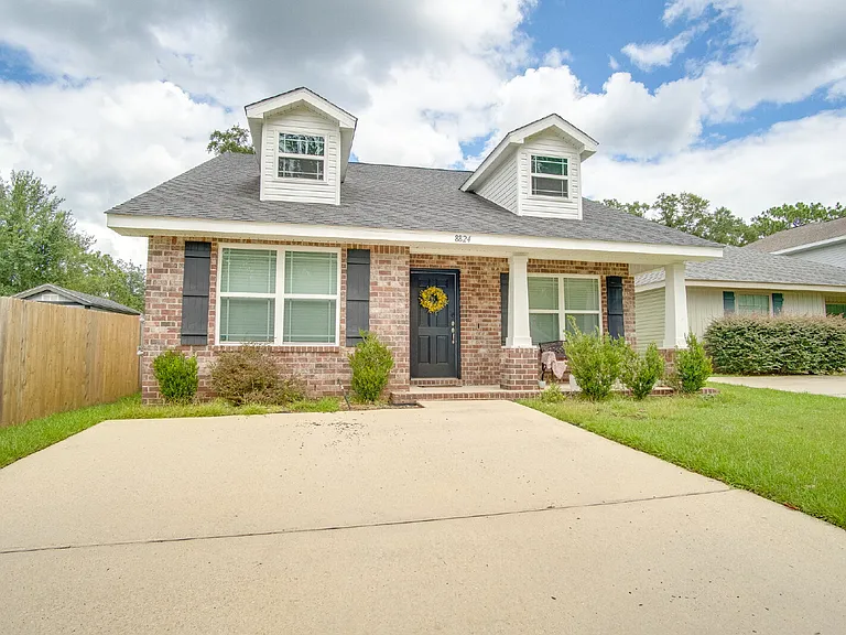 8824 Smiley Ct — Photo 2
