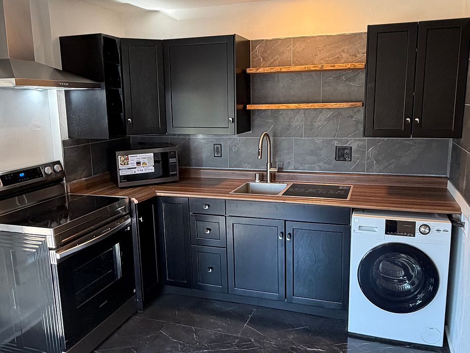 1st image of 536 N Durkee St #4