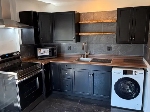536 N Durkee St #4, Appleton, WI 54911