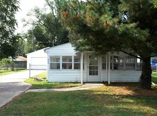 609 3rd St, Colona, IL 61241