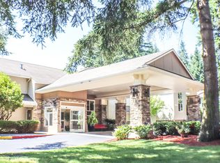 Windsor Square Retirement Community, Marysville, WA 98270
