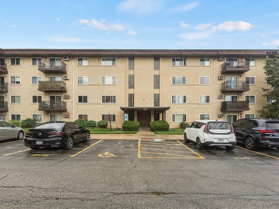 535 S Cleveland Ave #406