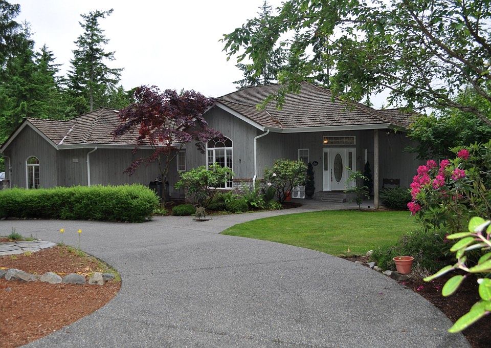 1st image of 13363 Graywolf Pl NE