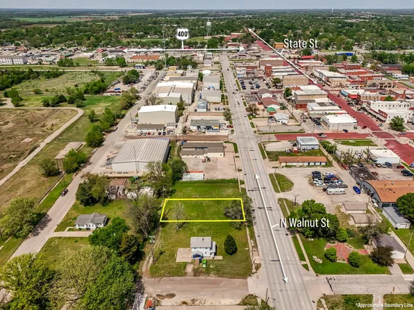 313 N Walnut St, Augusta, KS 67010