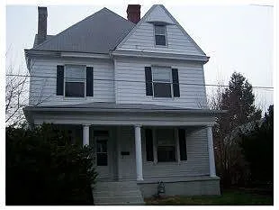 119 Brady Ave photo 1