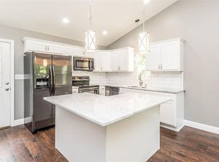 6804 Willie St, Maryville, IL