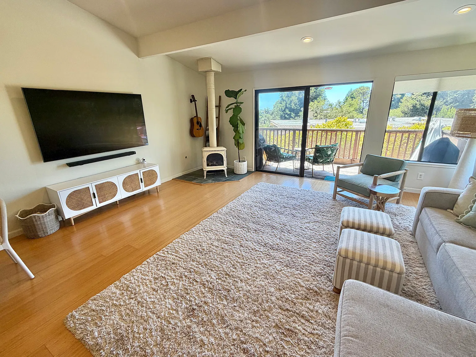 Hyannis Ct, Aptos — Photo 3