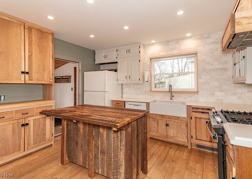 470 Bank St, Painesville, OH 44077 Zillow