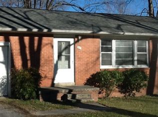 902 Bel Aire Dr, Tullahoma, TN 37388