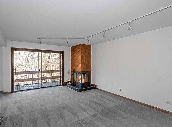 4th image of 9559 Arrowhead Dr APT B1