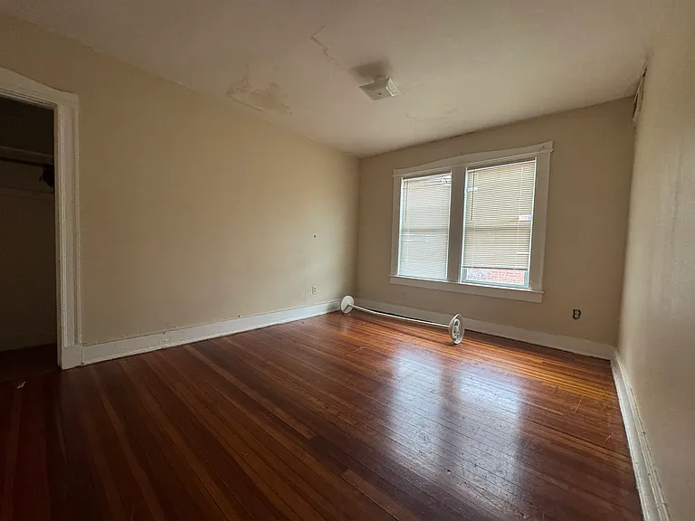 1050 Capitol Ave #6 — Photo 7