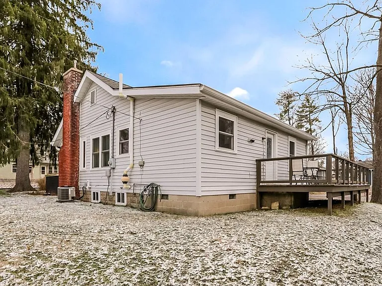 626 S Mitchell St — Photo 23