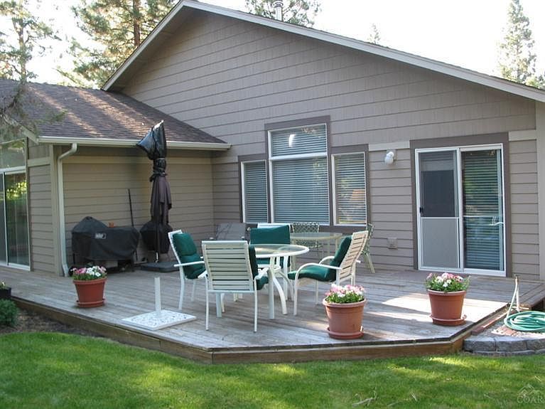 2nd image of 1951 NW Newport Hills Dr