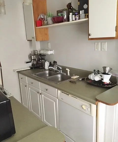 Valentine Place Apartments — Photo 49