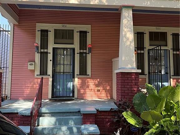 4th image of 904 Pauline St