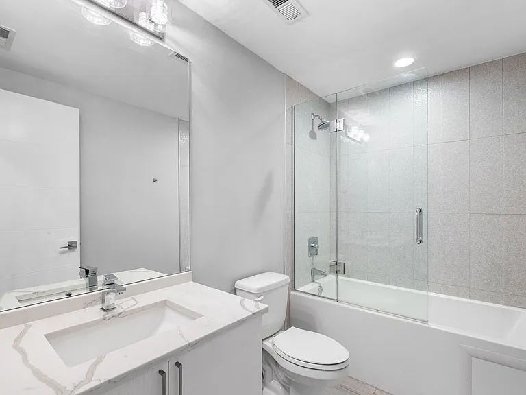 655 N Morgan St #202 — Photo 9