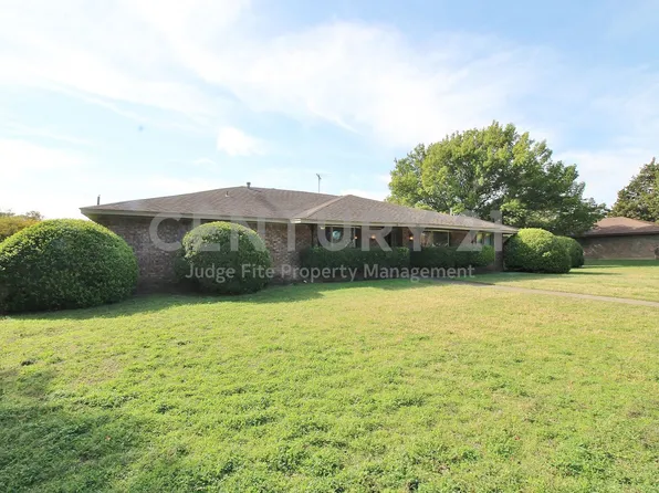 4219 Oak Arbor Dr, Dallas, TX 75233