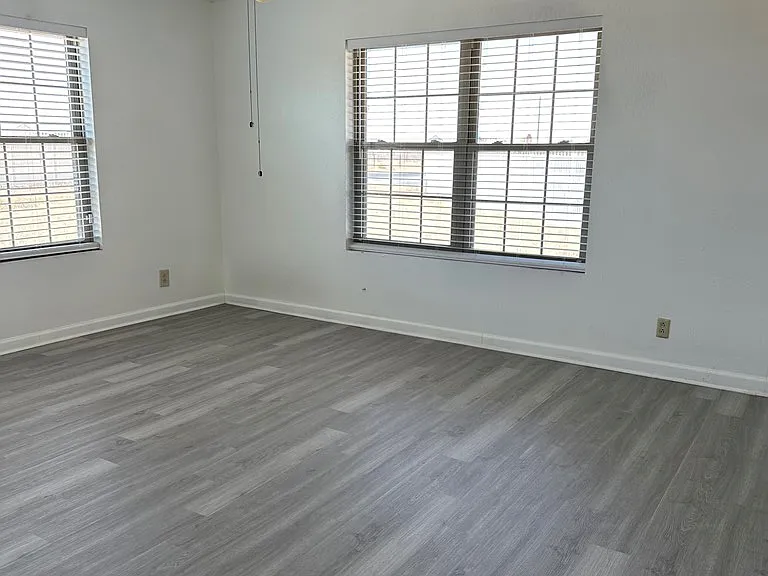1002 E County Road 127 — Photo 12