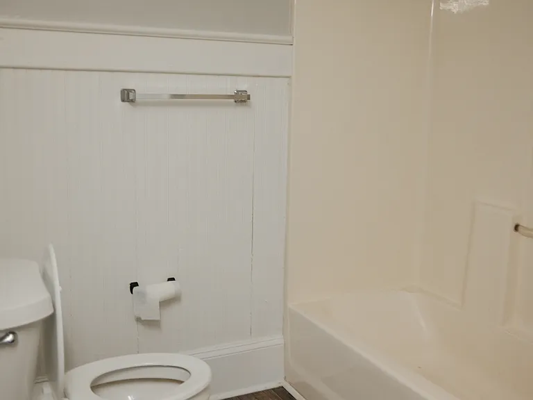 Full Bath
