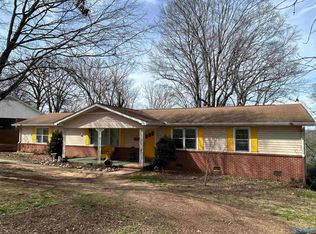 1308 Bellevue Dr, Gadsden, AL 35904