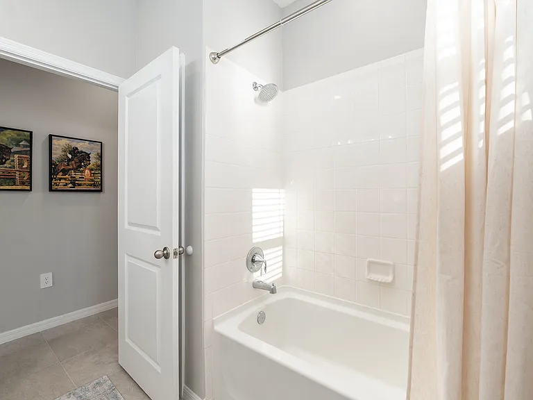 5293 NW 48th Pl — Photo 28