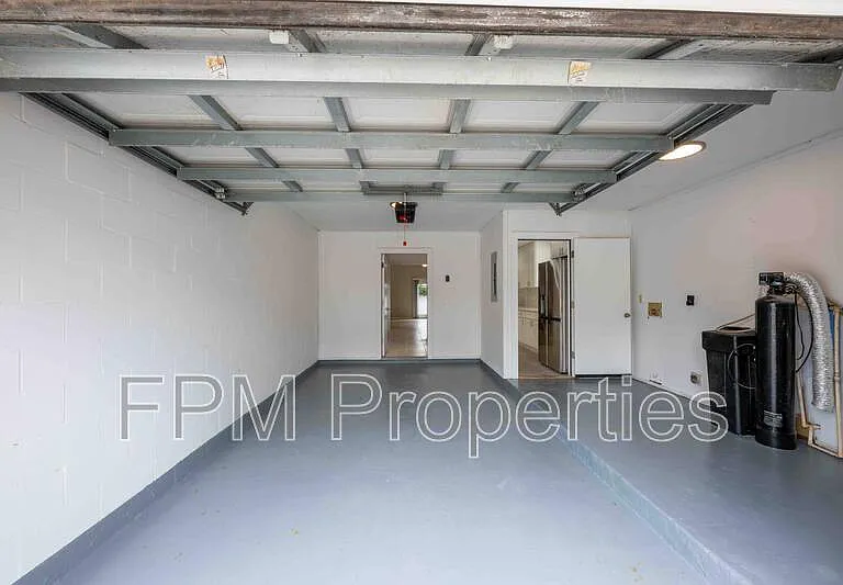 176 E Coast Dr — Photo 12