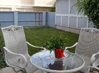2502 Harriman Ln, Redondo Beach, CA 90278