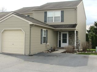 344 Deerfield Dr, Mount Joy, PA 17552