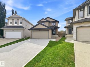 14504 141st St NW, Edmonton, AB T6V 1Y2