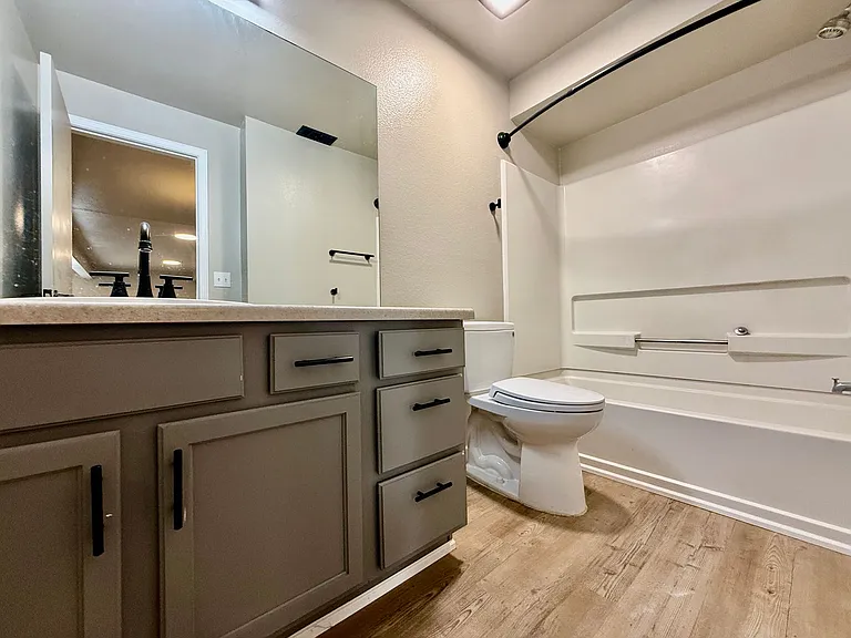 4631 Fencer Rd — Photo 14
