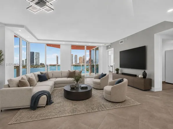 3370 Hidden Bay Dr #1212, Aventura, FL 33180