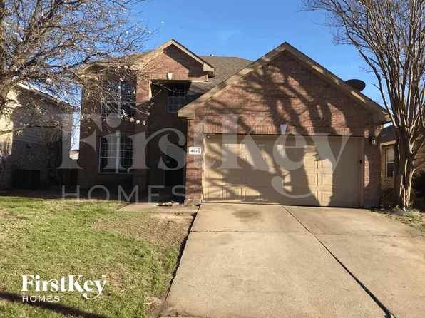 4817 Palm Ridge Dr, Fort Worth, TX 76133