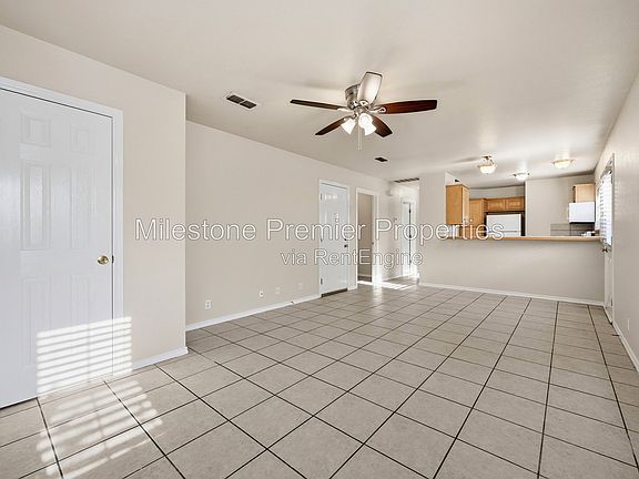 4th image of 1017 Rice St #101