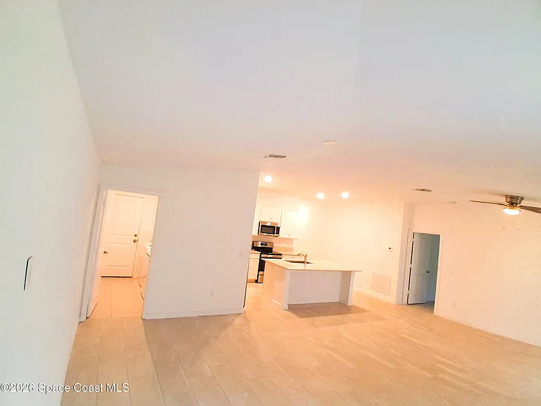 1866 Diablo Cir SW — Photo 6