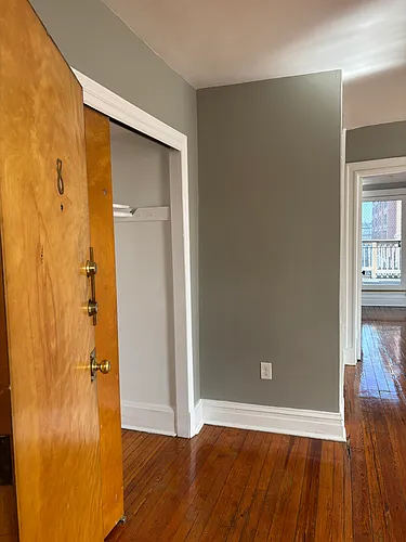 1203 Cathedral St #8 Photo 1