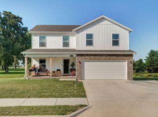 113 E Melton Rd, Ozark, MO 65721
