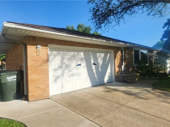 (undisclosed Address), Warrensville Heights, OH 44128