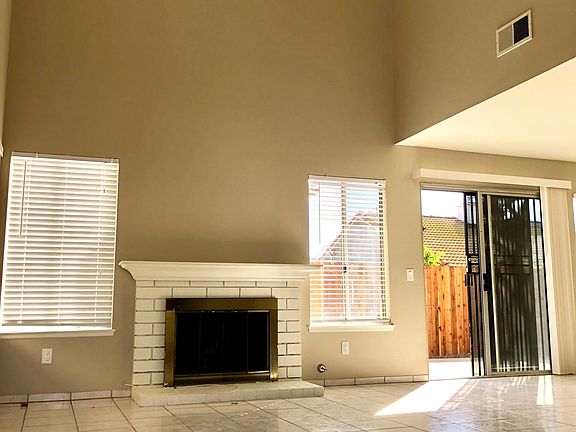 2nd image of 2621 Brush Creek Pl