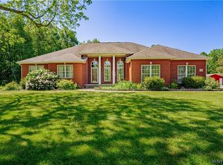 6056 Condren Rd, Newfane, NY 14108