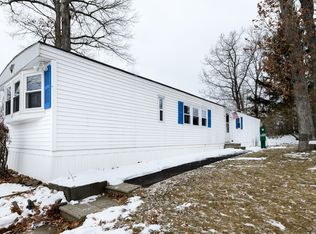 12 Presidential Cir, Warren, MA 01083