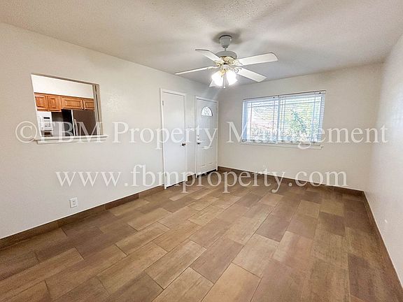 3rd image of 703 Phillips Dr
